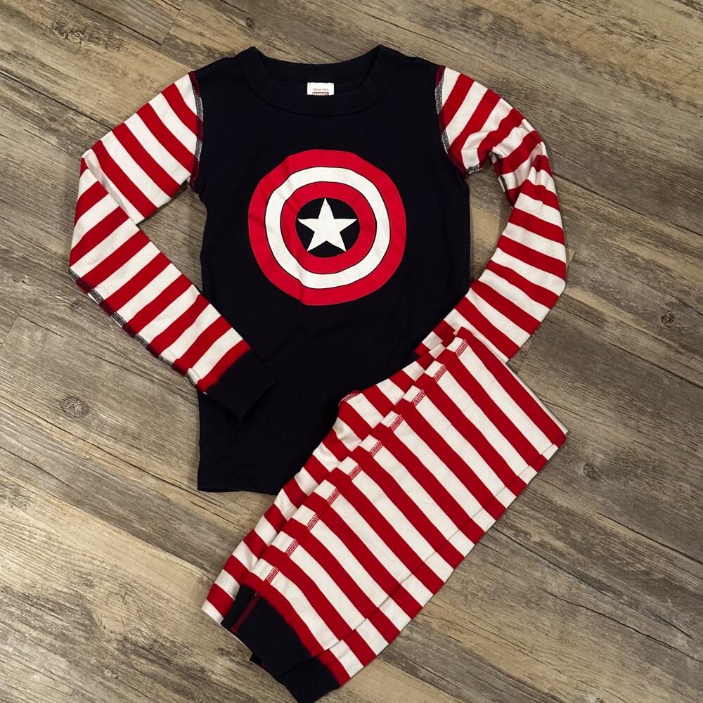 Hanna Andersson Marvel Captain America Shield Striped Pajamas - Size 8 (130cm)